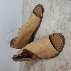 Free People Tan Leather Open Toe Flat Booties Women's Shoes Size 40